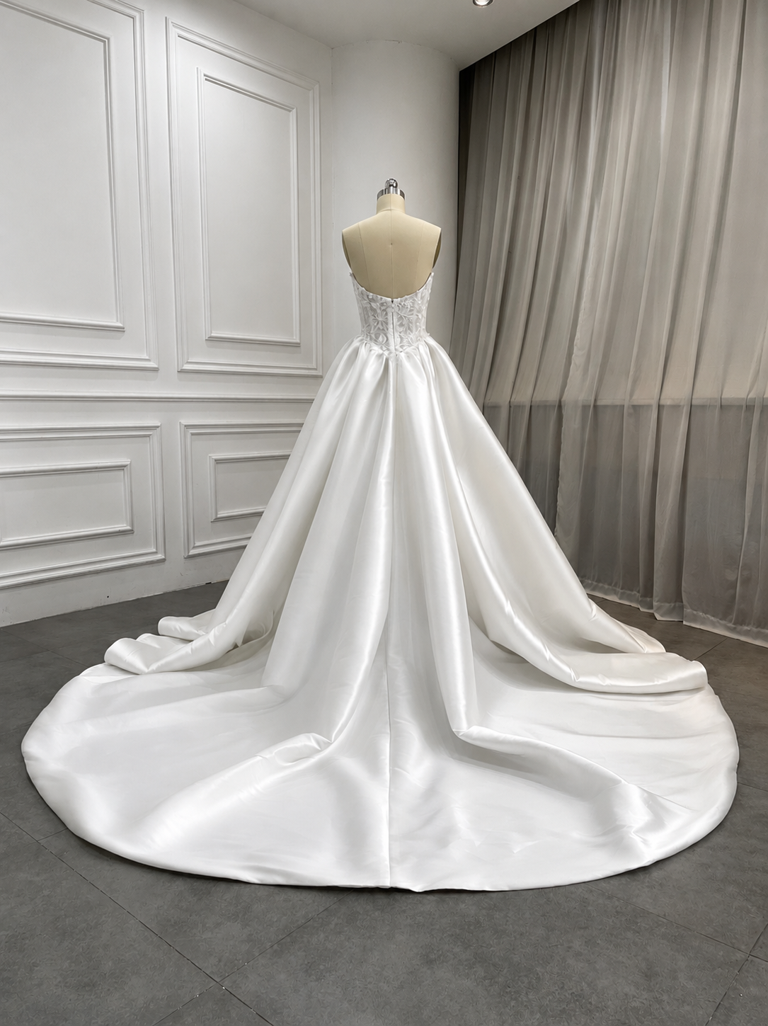 The Valentina Gown