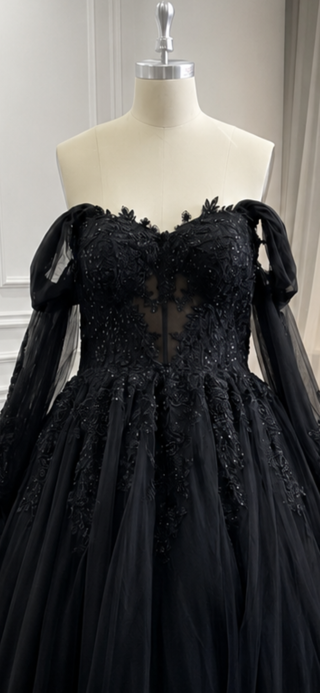 Lumine Gown