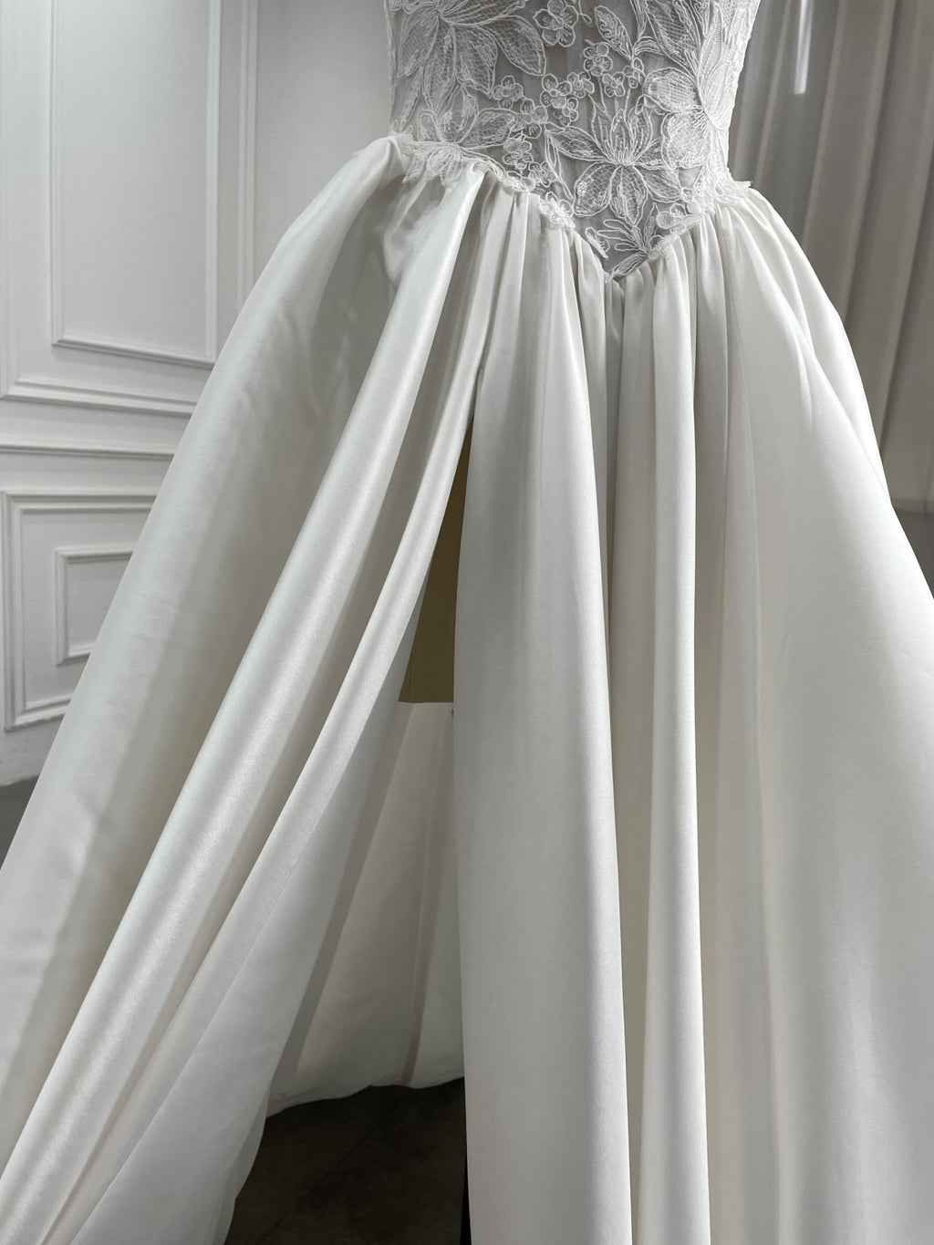 The Valentina Gown